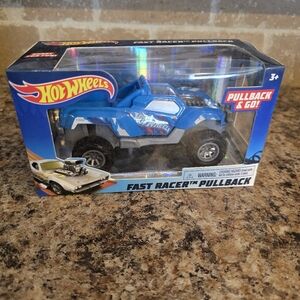 Hot Wheels DAWGZILLA Blue Fast Racer Pullback & Go New Sealed